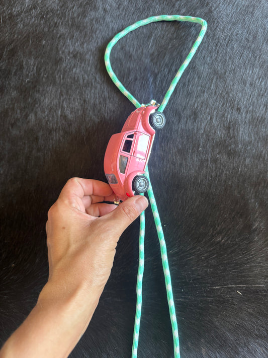Pink Vw Beetle Bolo